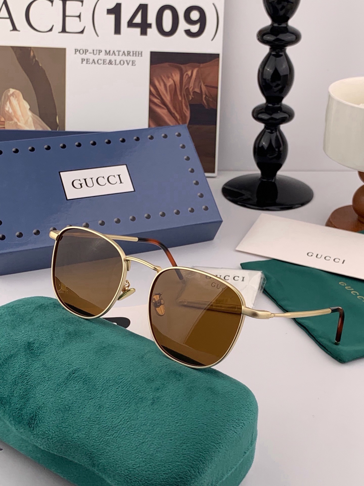 Gucci 。  高品质男女款墨镜   👍 进口宝丽来偏光镜片  。 开车钓鱼都可 。百搭显瘦墨镜韩版男士飞行员大框司机