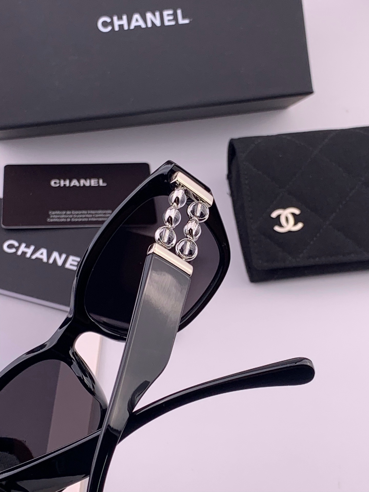 🔺CHANEL🔻官方早春新款，众多明星同款[色]香奈儿‼️‼️新款偏光墨镜 ，🌈🌈宝丽来超清偏光太阳镜🔝🔝型号：CH87
