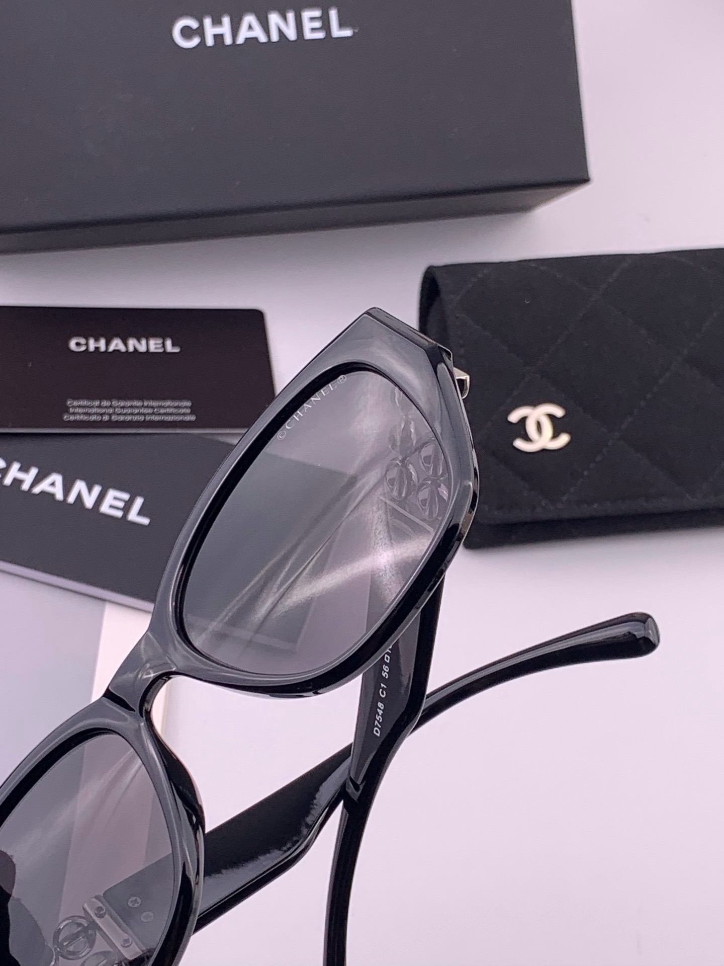 🔺CHANEL🔻官方早春新款，众多明星同款[色]香奈儿‼️‼️新款偏光墨镜 ，🌈🌈宝丽来超清偏光太阳镜🔝🔝型号：CH87