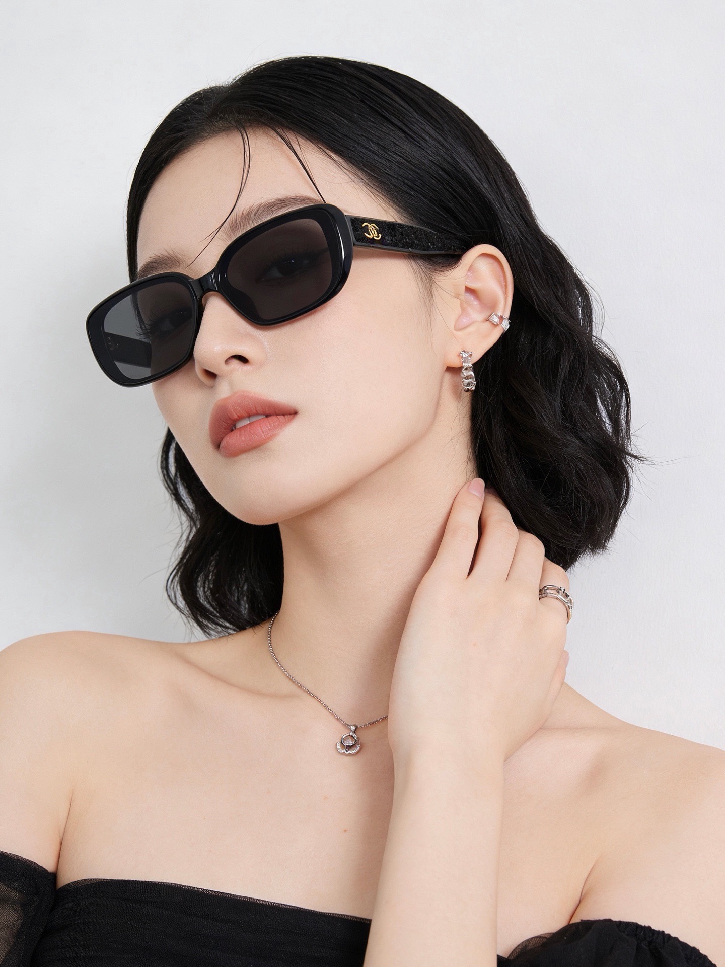 🔺 【香奈儿-尼龙偏光太阳镜】开春新款 潮流爆款 时尚方框偏光太阳镜 高品质 佩戴舒适 网红潮款墨镜 女士高清尼龙偏光太