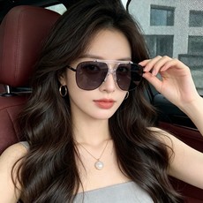 🔺 【GUCCI】开春新款 潮流爆款 时尚方框偏光太阳镜 高品质 佩戴舒适 网红潮款墨镜 女士高清尼龙偏光太阳镜🕶️ 🎉 🔺 【GUCCI】开春新款 潮流爆款 时尚方框偏光太阳镜 高品质 佩戴舒适 网红潮款墨镜 女士高清尼龙偏光太阳镜🕶️ 🎉