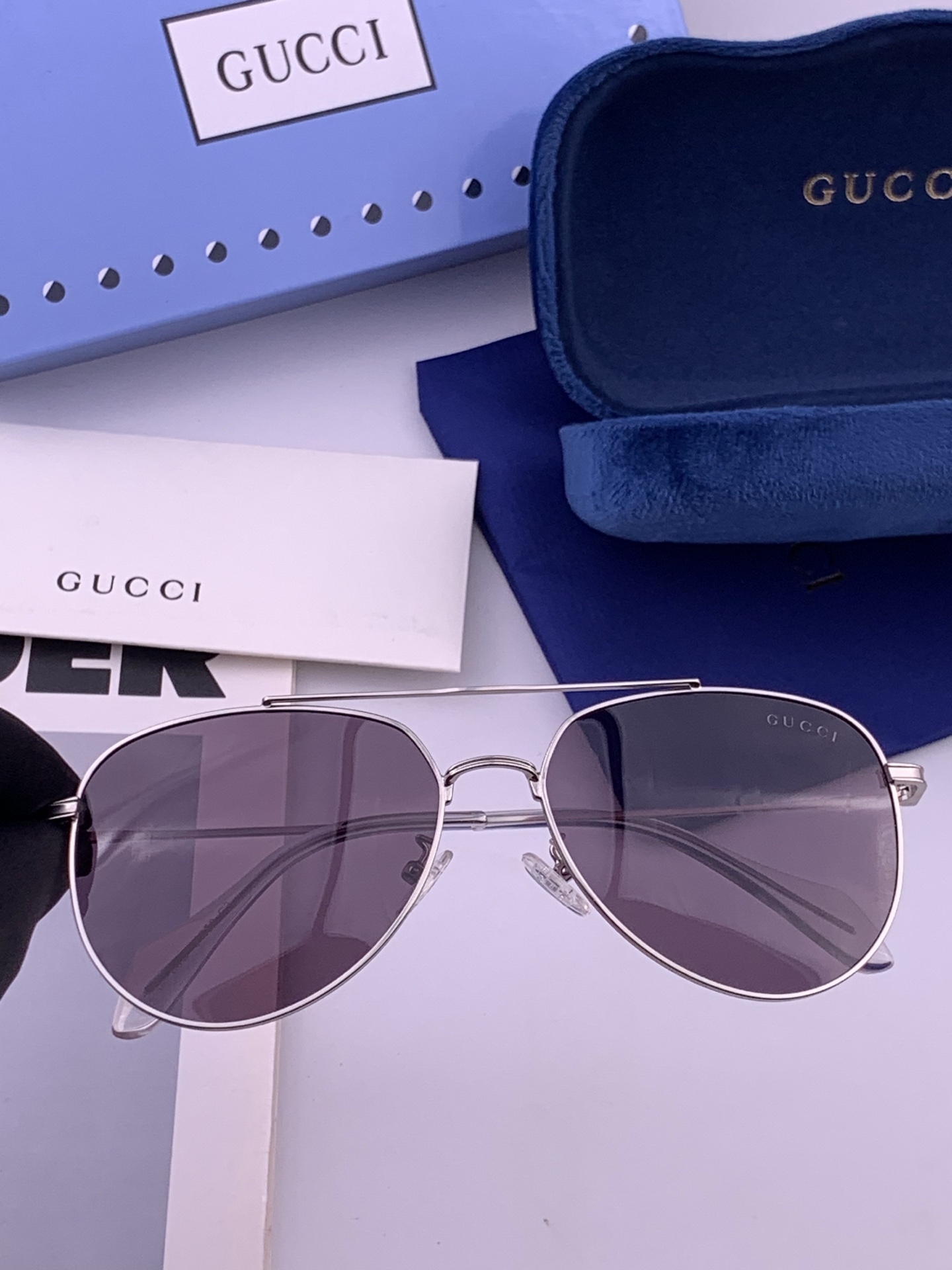 Gucci 。  高品质男女款墨镜   👍 进口宝丽来偏光镜片  。蛤蟆镜 开车钓鱼都可 。百搭显瘦墨镜韩版男士飞行员大