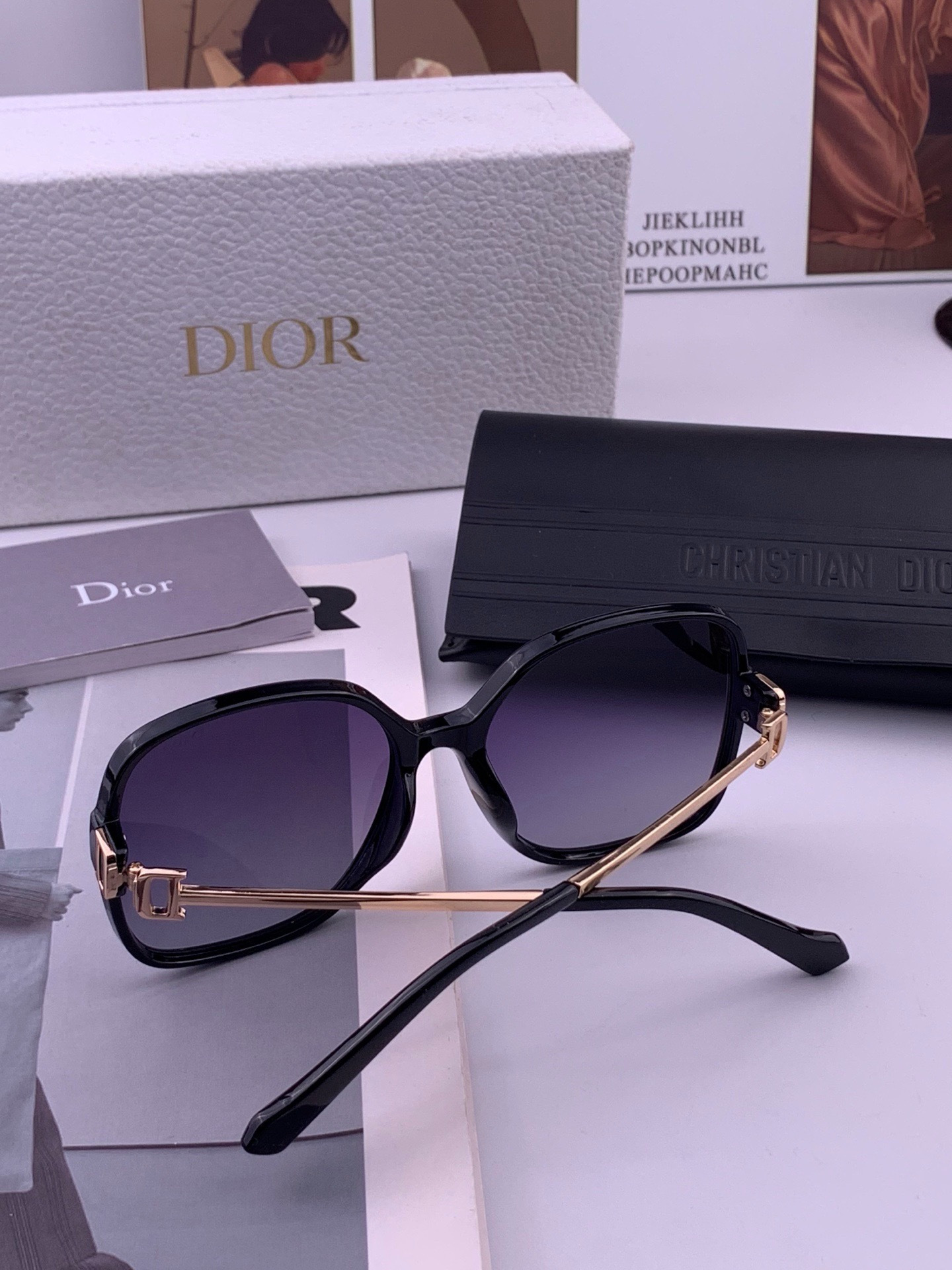 【DIOR】迪奥偏光太阳镜 时尚造型 开车驾驶镜时尚墨镜🌸世界顶级奢华品牌，品质保证！😍😍经典款, 明星热爱!💥💥有史以