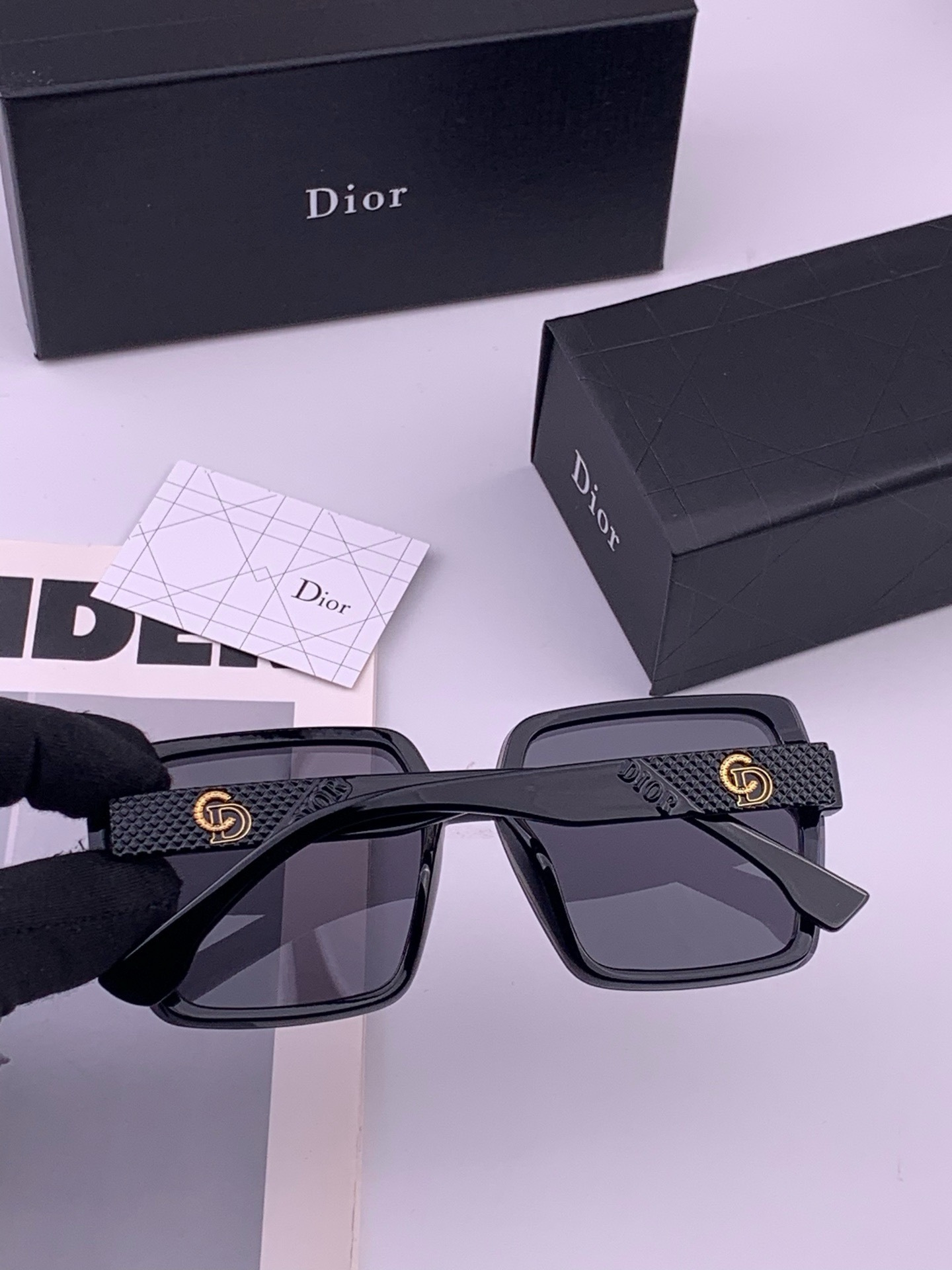 TR版本-偏光【独家大牌太阳镜无滤镜‼实拍上架 Dior官网最新发布新款太阳镜🕶，注意⚠我们是高清镜片 型号：CD277