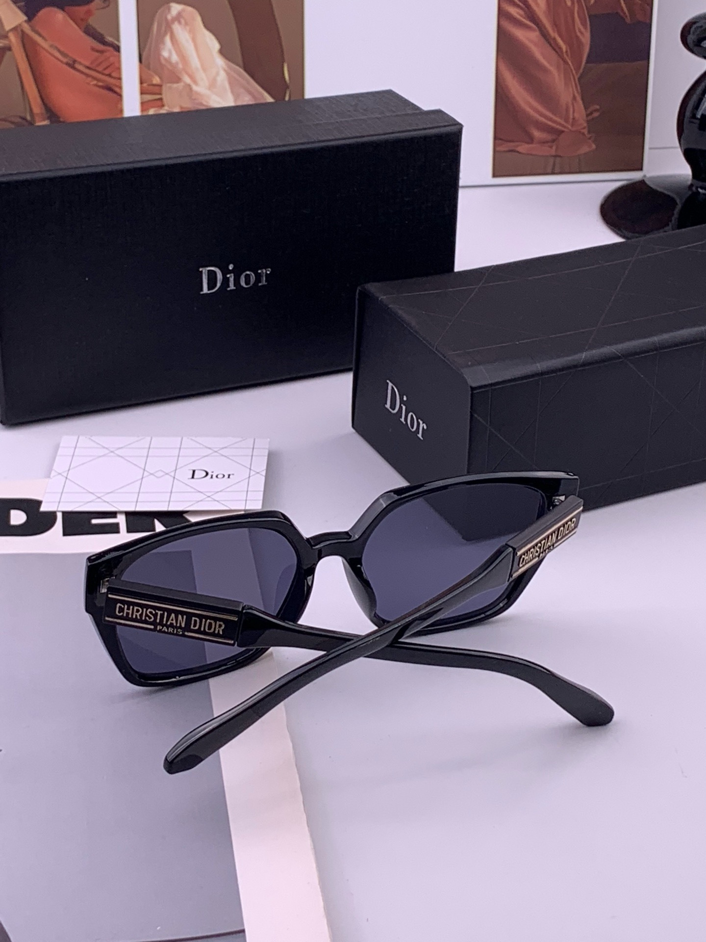 🔺 【DIOR-迪奥】开春新款 潮流爆款 时尚太阳镜 高品质 佩戴舒适 网红潮款墨镜 型号：D67706