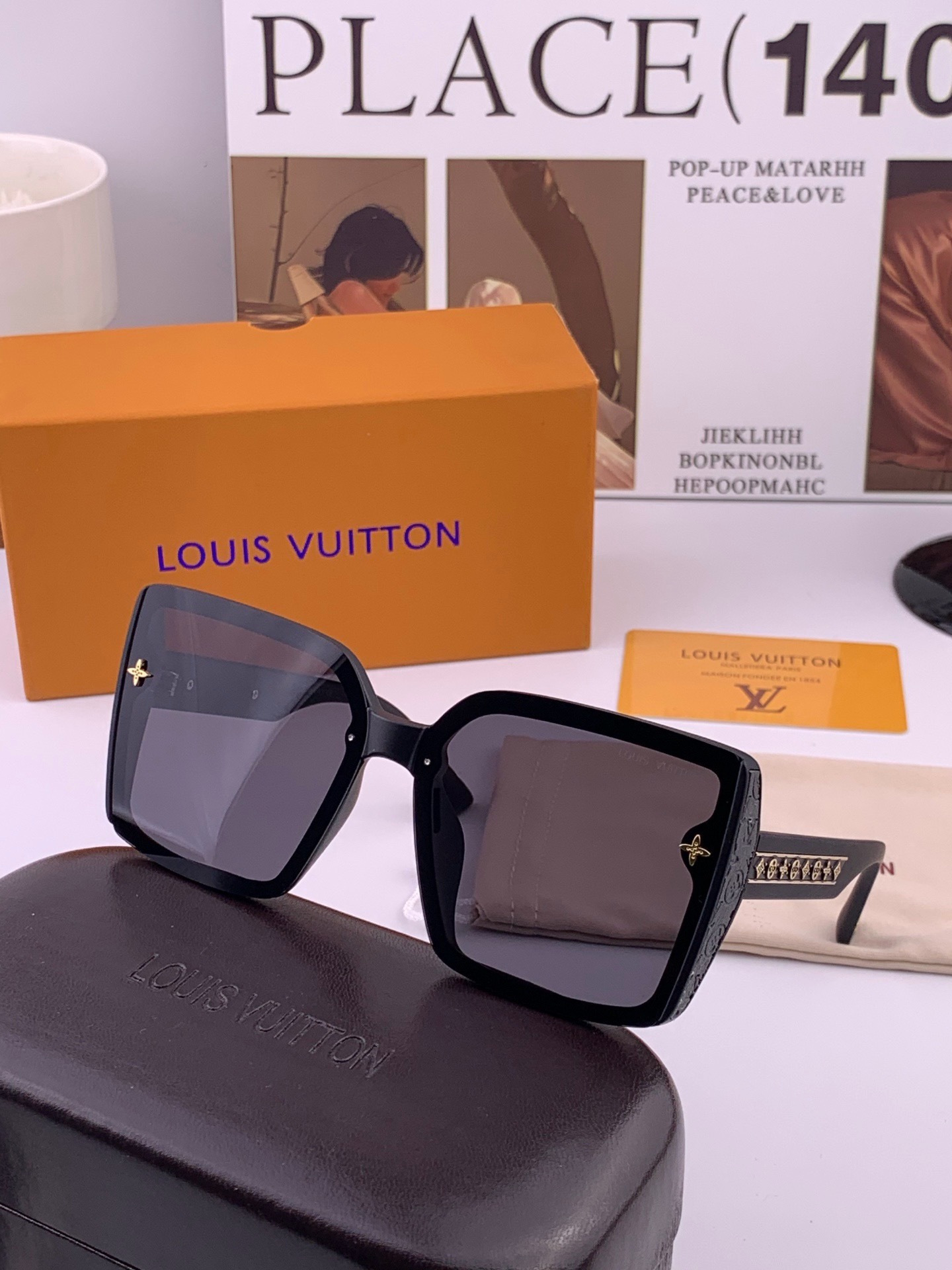 LV 太阳镜潮品官网模特同款 [玫瑰][玫瑰]四叶草🍀精致个性设计简约时尚 高品质值得拥有绝对潮爆整个夏季 新款L597