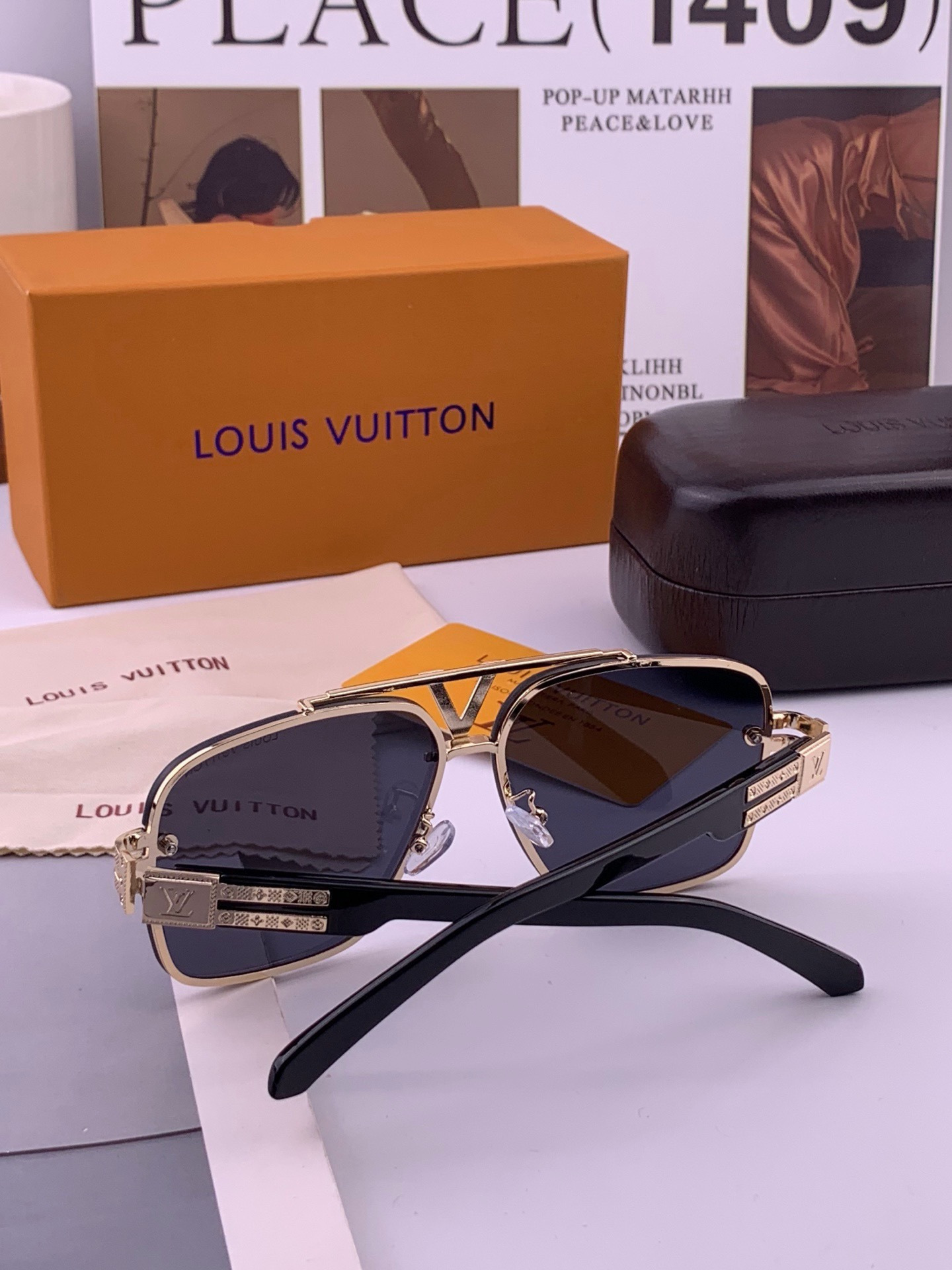 LV🔥高品质男女款”太阳镜🔥 开车钓鱼都可🔥百搭显瘦墨镜韩版男士飞行员大框司机开车防紫外线太阳镜，型号：L91756