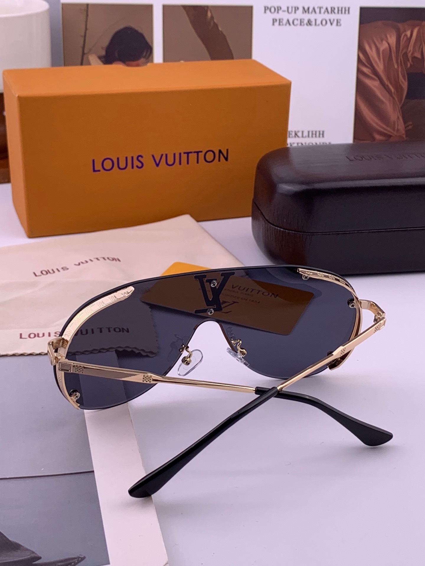 LV🔥高品质男女款”太阳镜🔥蛤蟆镜 开车钓鱼都可🔥百搭显瘦墨镜韩版男士飞行员大框司机开车防紫外线太阳镜，型号：L8175