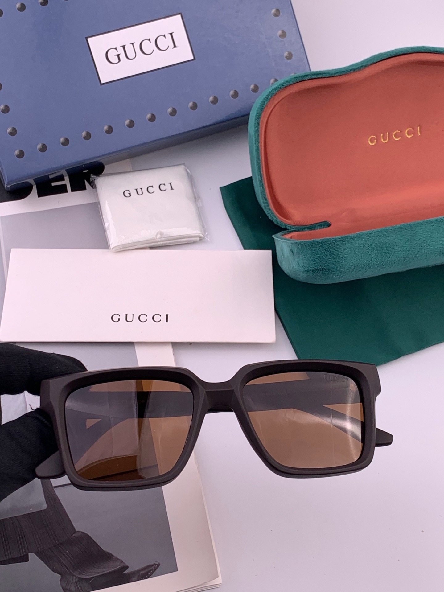 🔺 【GUCCI-偏光太阳镜】开春新款 潮流爆款 时尚方框偏光太阳镜 高品质 佩戴舒适 网红潮款墨镜 女士高清偏光太阳镜