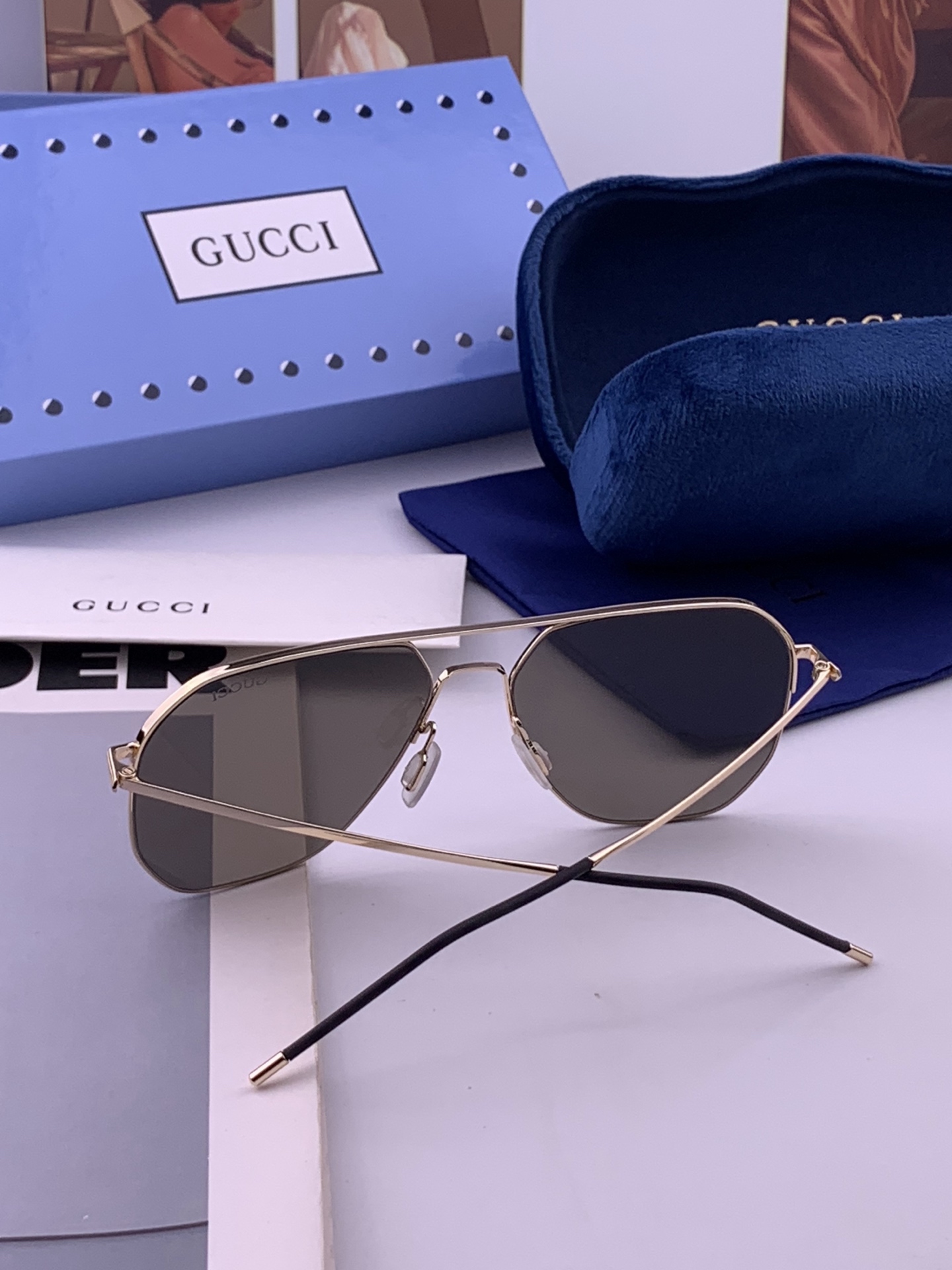 GUCCI 男款炫彩飞行员偏光太阳镜 ❤️材质：高清尼龙加厚卡槽高清偏光镜片 🌹无边框镜架💕颜👍型号：G01809
