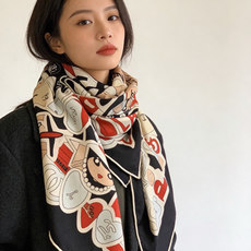 高级成衣系列~Chanel 【140双面同色丝绒披肩】 此系列谱写一曲自由轻灵的赞歌 本系列作品创新演绎品牌的风格符号 高级成衣系列~Chanel 【140双面同色丝绒披肩】 此系列谱写一曲自由轻灵的赞歌 本系列作品创新演绎品牌的风格符号
