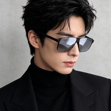GUCCI 男款炫彩飞行员偏光太阳镜 ❤️材质:高清尼龙加厚卡槽高清偏光镜片 🌹无边框镜架💕颜👍型号:G2225 GUCCI 男款炫彩飞行员偏光太阳镜 ❤️材质:高清尼龙加厚卡槽高清偏光镜片 🌹无边框镜架💕颜👍型号:G2225