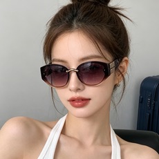 MIUMIU/缪缪🖇🖇开春新款🌟闪耀新款璀璨登台 ❤❤太阳镜潮品 精致个性设计简约时尚 专柜品质值得拥有 绝对潮爆 提升 MIUMIU/缪缪🖇🖇开春新款🌟闪耀新款璀璨登台 ❤❤太阳镜潮品 精致个性设计简约时尚 专柜品质值得拥有 绝对潮爆 提升
