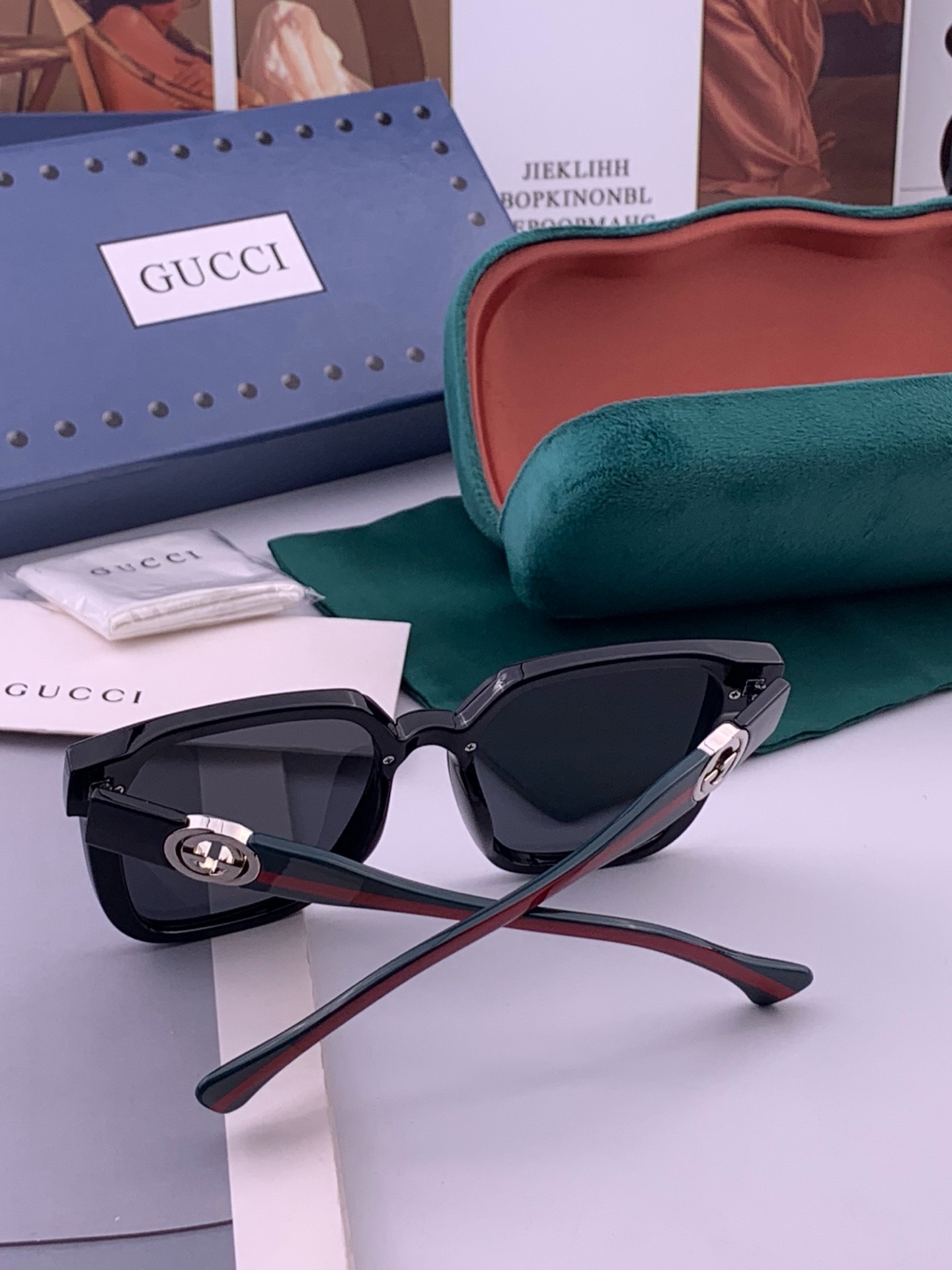🔺 【GUCCI】开春新款 潮流爆款 时尚方框太阳镜 高品质 佩戴舒适 网红潮款墨镜 型号：G1620