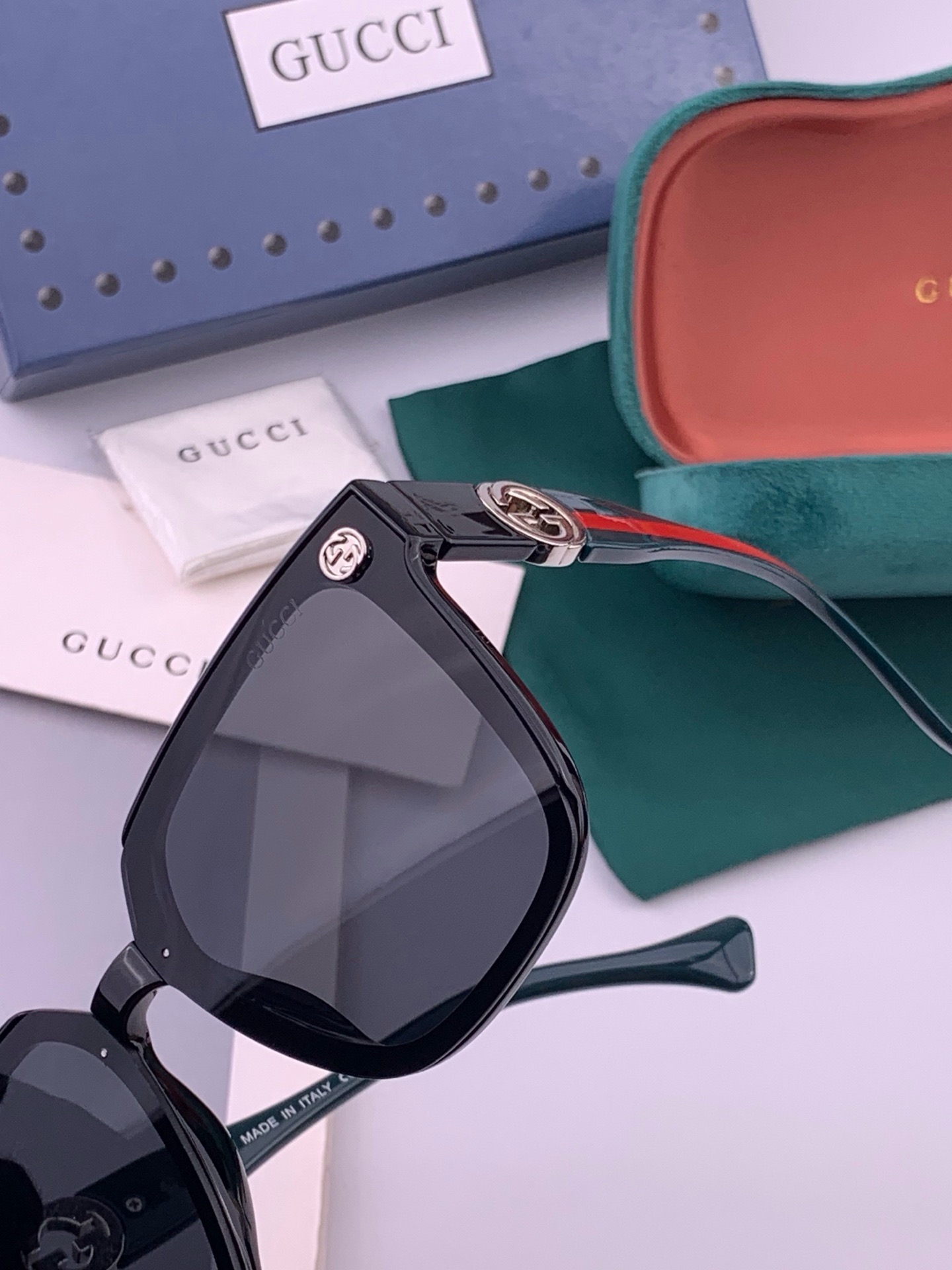 🔺 【GUCCI】开春新款 潮流爆款 时尚方框太阳镜 高品质 佩戴舒适 网红潮款墨镜 型号：G1620