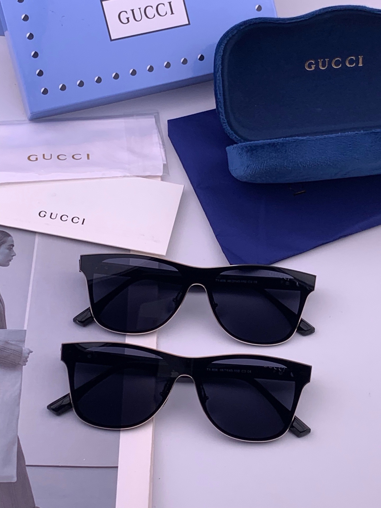 连体镜GUCCI 开春新款一体镜 大框太阳镜男女同款 😎  爆款大框尼龙太阳镜 超逼格超酷  镜腿品牌设计感强 nice