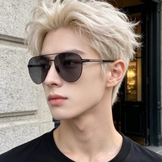 GUCCI 男款炫彩飞行员偏光太阳镜 ❤️材质:高清尼龙加厚卡槽高清偏光镜片 🌹无边框镜架💕颜👍型号:G0515 GUCCI 男款炫彩飞行员偏光太阳镜 ❤️材质:高清尼龙加厚卡槽高清偏光镜片 🌹无边框镜架💕颜👍型号:G0515