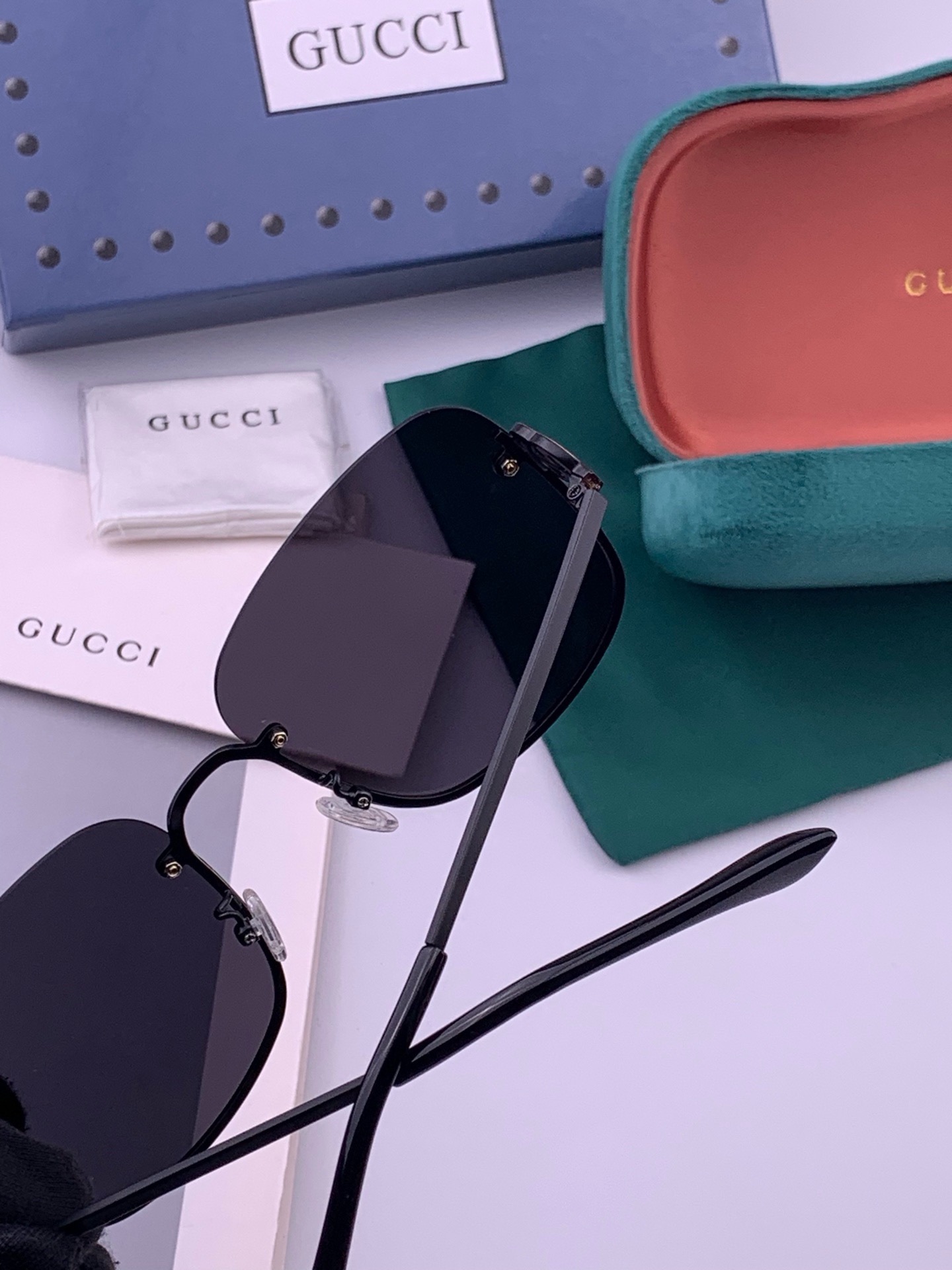 🔺GUCCI🔻古驰 GG圆框太阳镜 完美品质 🎓独特设计  适合各种脸型 亮相时装周 超时尚百搭 实物精致  情侣款 男