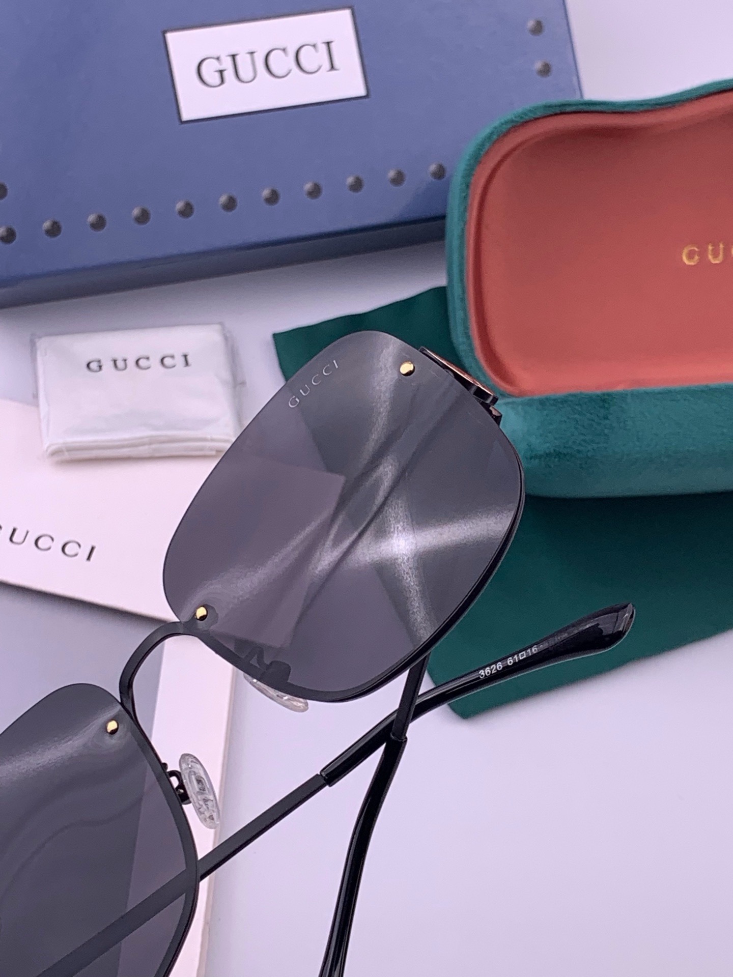 🔺GUCCI🔻古驰 GG圆框太阳镜 完美品质 🎓独特设计  适合各种脸型 亮相时装周 超时尚百搭 实物精致  情侣款 男