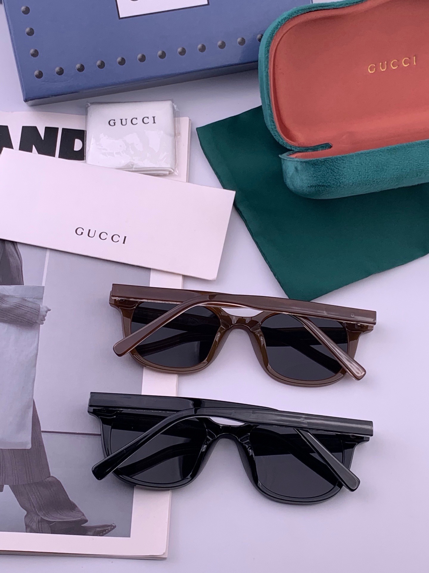 GUCCI  新款偏光太眼镜，情侣款时尚方框太阳镜佩戴舒适网红潮流款墨镜，大气女人范儿，大脸小脸都好看 ！型号：G599