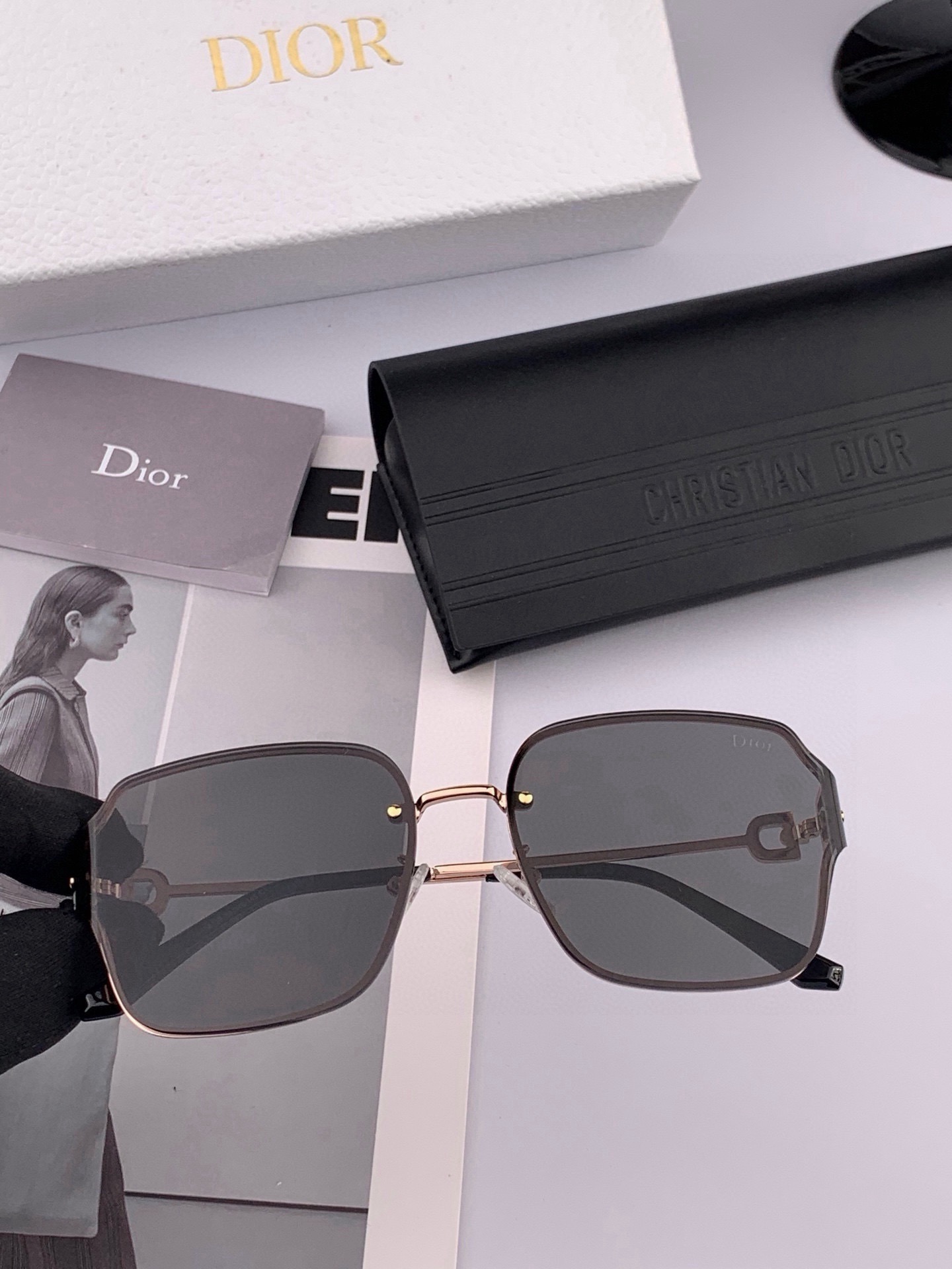 DIOR🌋☔️时尚无框太阳镜镜片 顶级奢侈品[强] 高品质[胜利][亲亲]🍦🍨 [得意] 气质非凡😄 🍫🍪女士开车墨镜[