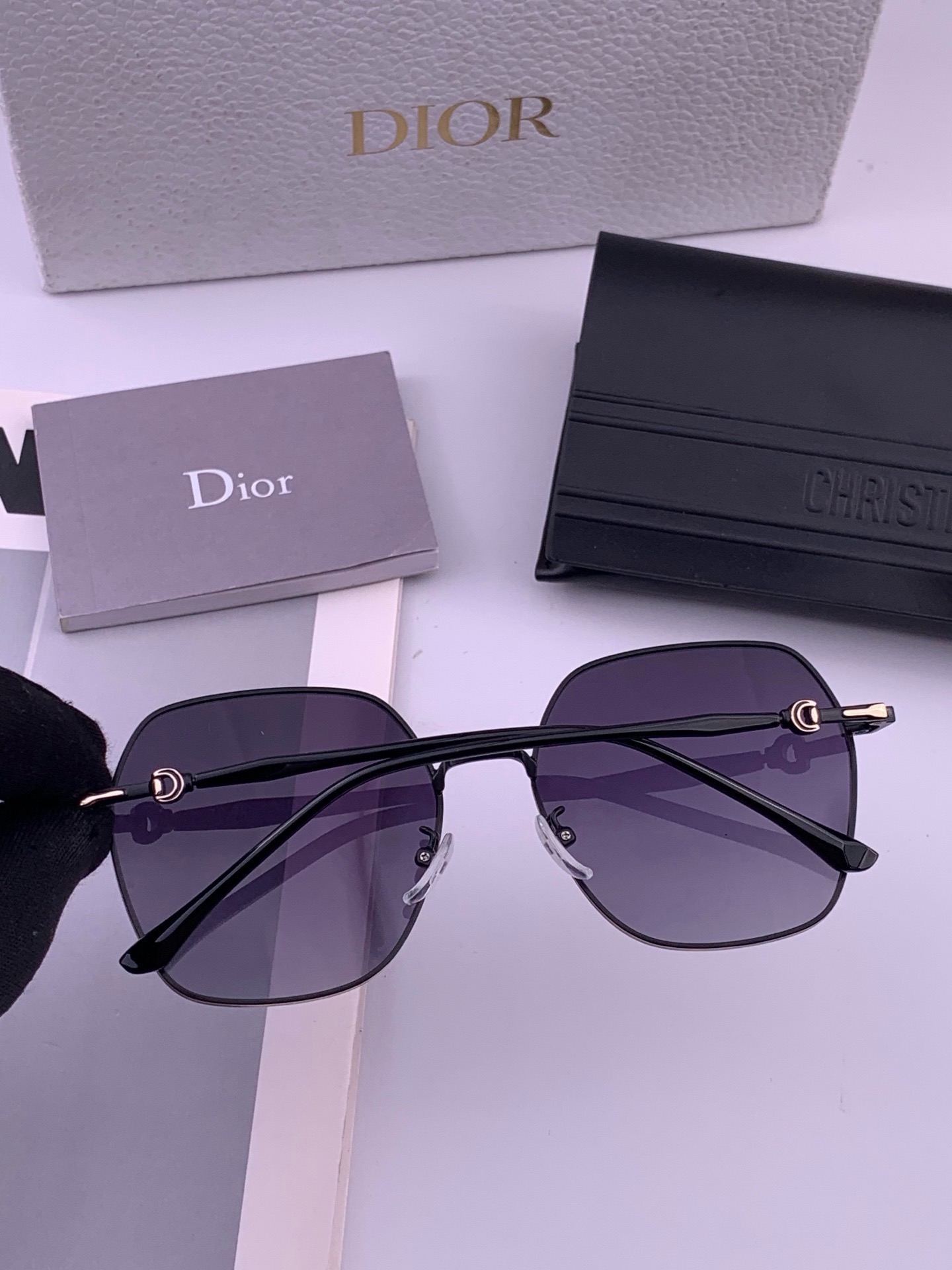 DIOR🌋☔️时尚方框太阳镜顶级奢侈品[强] 高品质[胜利][亲亲]🍦🍨 [得意] 气质非凡😄 🍫🍪女士开车墨镜[爱情]