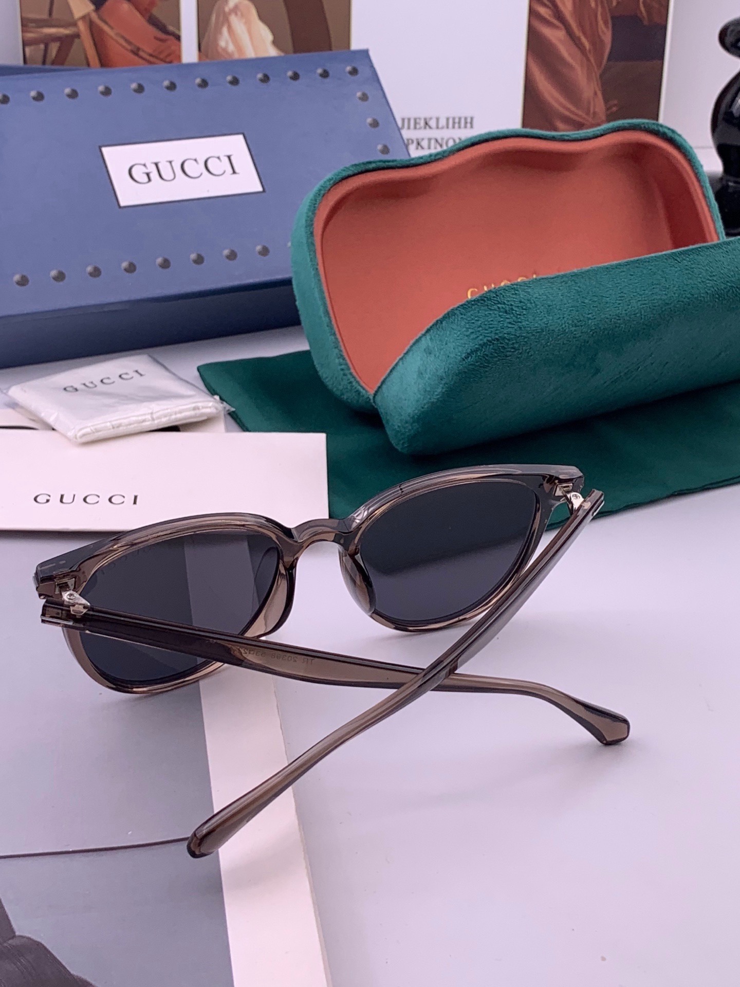 🔺 【GUCCI-偏光太阳镜】开春新款 潮流爆款 时尚偏光太阳镜 高品质 佩戴舒适 网红潮款墨镜 女士高清偏光太阳镜🕶️