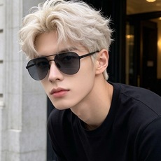 LV 男款炫彩飞行员偏光太阳镜 ❤️材质:高清尼龙加厚卡槽高清偏光镜片 🌹无边框镜架💕颜👍型号:L78903 LV 男款炫彩飞行员偏光太阳镜 ❤️材质:高清尼龙加厚卡槽高清偏光镜片 🌹无边框镜架💕颜👍型号:L78903