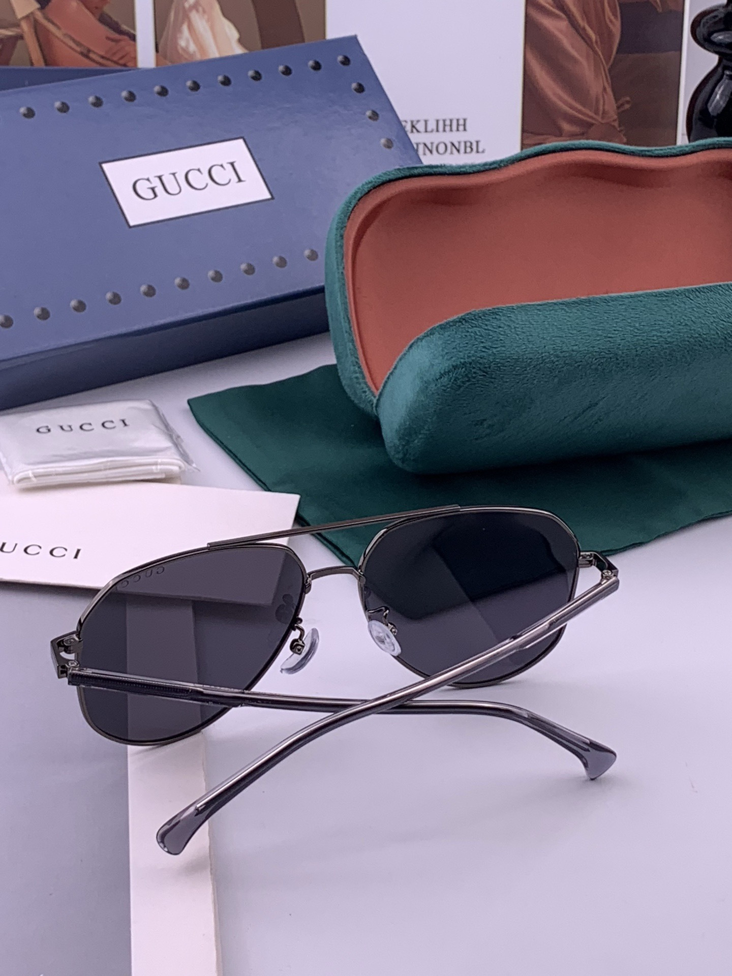 Gucci 🔥  高品质男女款墨镜   👍 进口宝丽来偏光镜片  🔥蛤蟆镜 开车钓鱼都可 🔥百搭显瘦墨镜韩版男士飞行员大