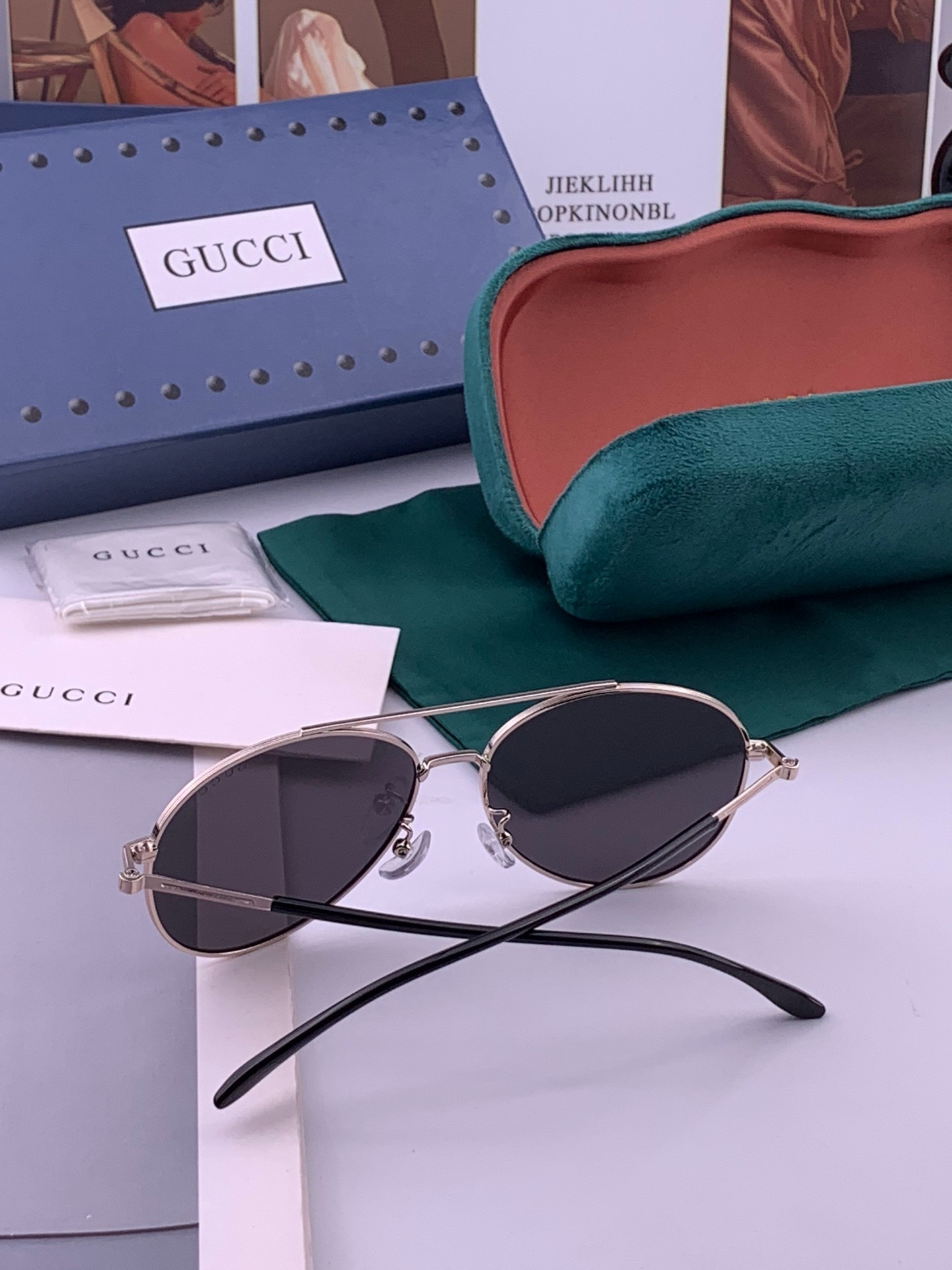 Gucci 🔥  高品质男女款墨镜   👍 进口宝丽来偏光镜片  🔥蛤蟆镜 开车钓鱼都可 🔥百搭显瘦墨镜韩版男士飞行员大