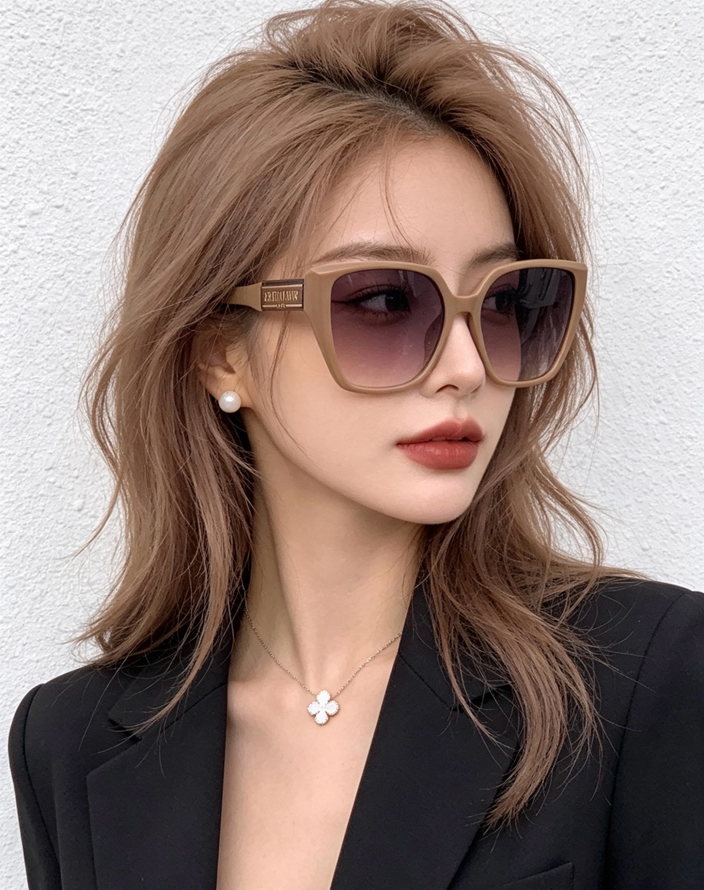 🔺 【DIOR-迪奥】开春新款 潮流爆款 时尚太阳镜 高品质 佩戴舒适 网红潮款墨镜 型号：D67706