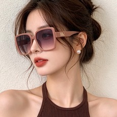 🔺 【DIOR-迪奥】开春新款 潮流爆款 时尚太阳镜 高品质 佩戴舒适 网红潮款墨镜 型号:D78000 🔺 【DIOR-迪奥】开春新款 潮流爆款 时尚太阳镜 高品质 佩戴舒适 网红潮款墨镜 型号:D78000