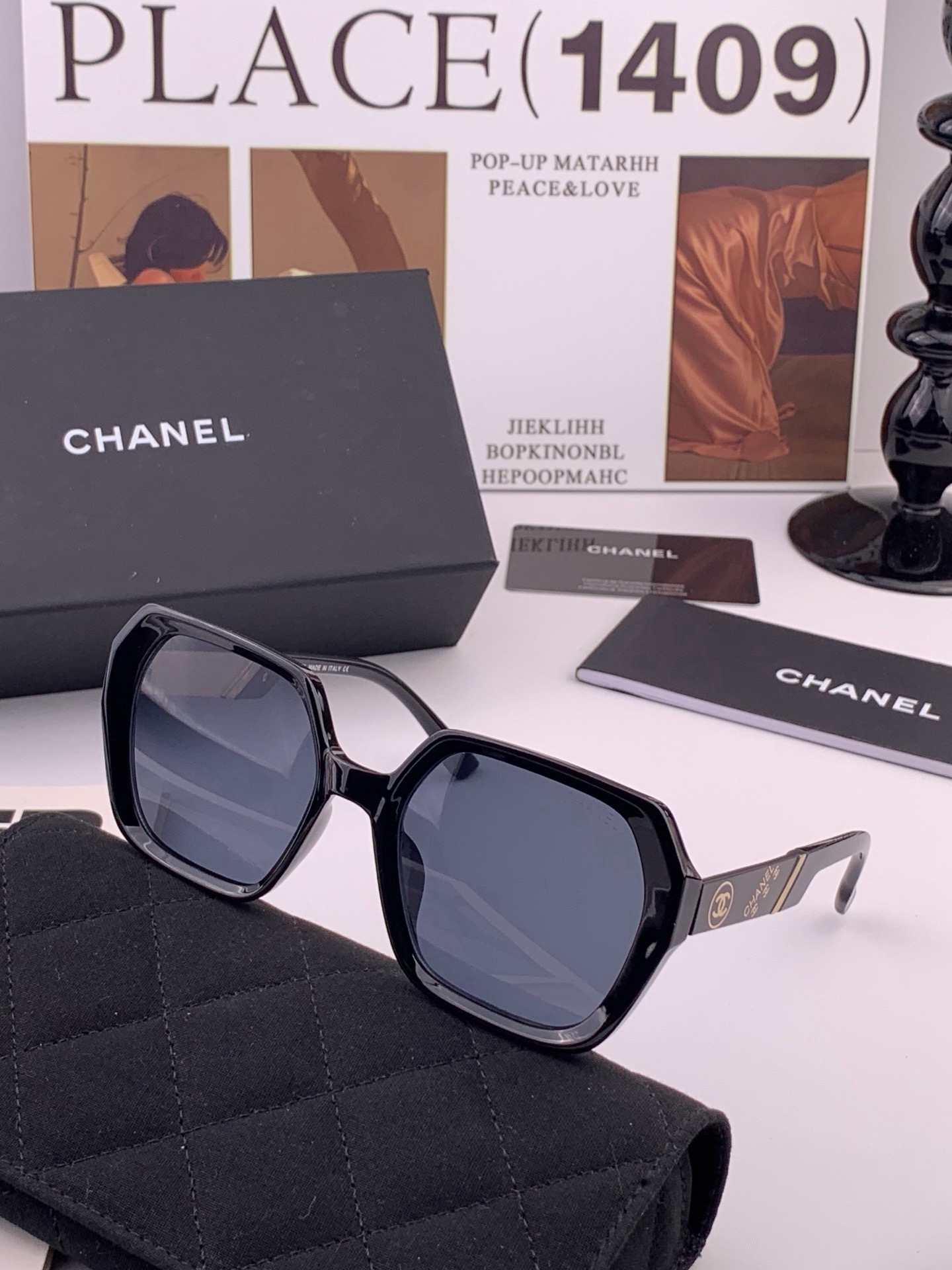 🔺CHANEL🔻官方早春新款，众多明星同款[色]香奈儿‼️‼️新款大框墨镜 ，🌈🌈宝丽来超清太阳镜🔝🔝型号：CH8402