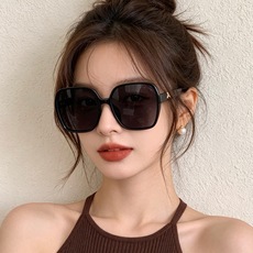 🔺 【香奈儿】开春新款 潮流爆款 时尚方框偏光太阳镜 高品质 佩戴舒适 网红潮款墨镜 型号:CH5108 🔺 【香奈儿】开春新款 潮流爆款 时尚方框偏光太阳镜 高品质 佩戴舒适 网红潮款墨镜 型号:CH5108