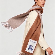 ✨✨太美了😍巴宝莉 情侣款 美到要尖叫😱专柜最新款🎊英伦欧美范儿 又是一款即时尚又实用的大围巾&长巾,🎆撞色的颜色搭配很 ✨✨太美了😍巴宝莉 情侣款 美到要尖叫😱专柜最新款🎊英伦欧美范儿 又是一款即时尚又实用的大围巾&长巾,🎆撞色的颜色搭配很