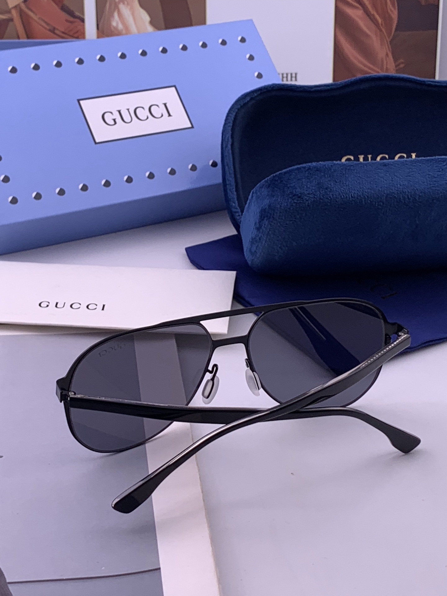GUCCI 男款炫彩飞行员偏光太阳镜 ❤️材质：高清尼龙加厚卡槽高清偏光镜片 🌹无边框镜架💕颜👍型号：G7810