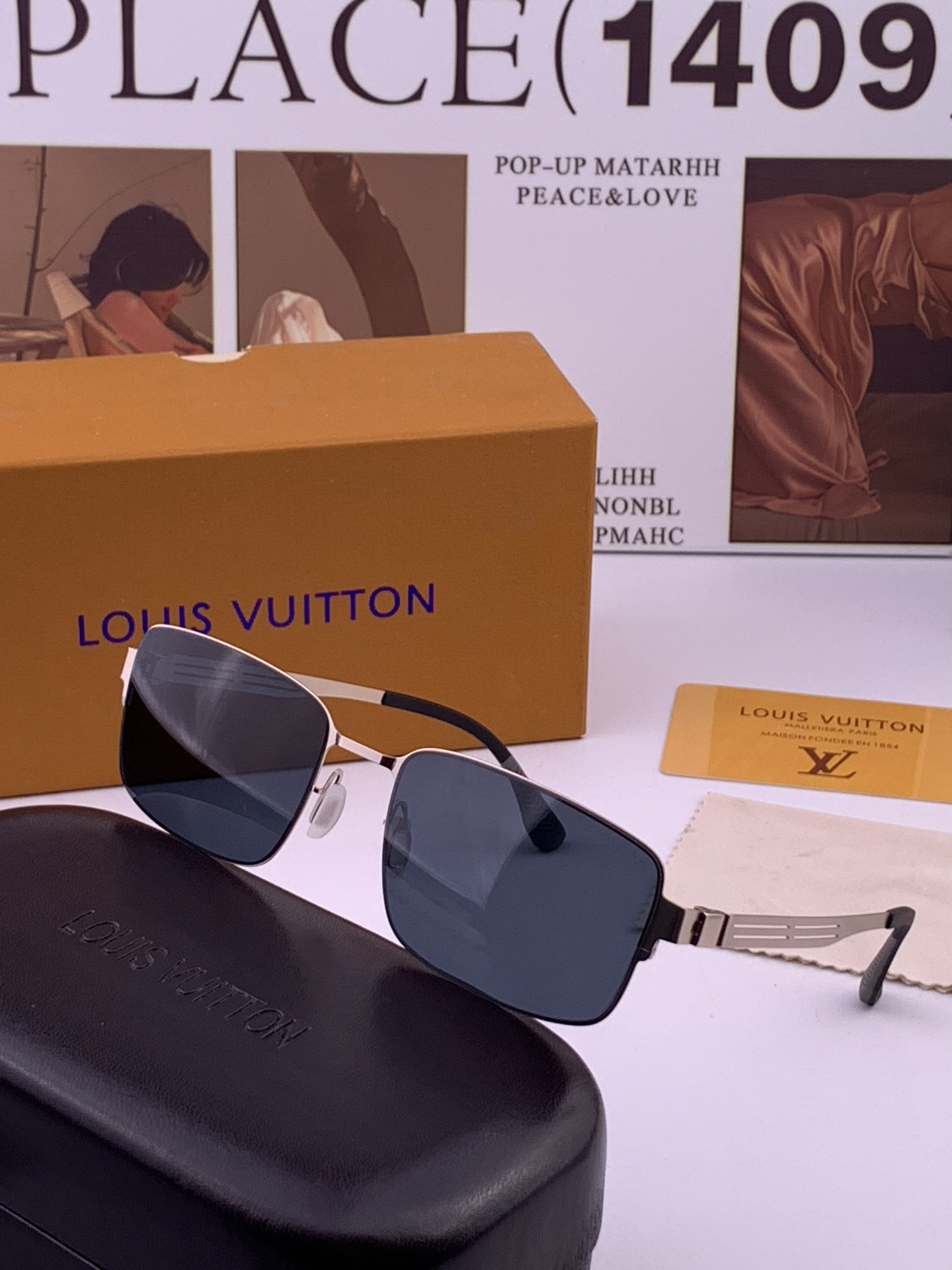 ♦️LV 新款男女情侣款太阳镜多边形墨镜iP电镀永不褪色 超轻超有弹性整幅眼镜无螺丝重要的是压不坏 高清镜片、精湛的工艺
