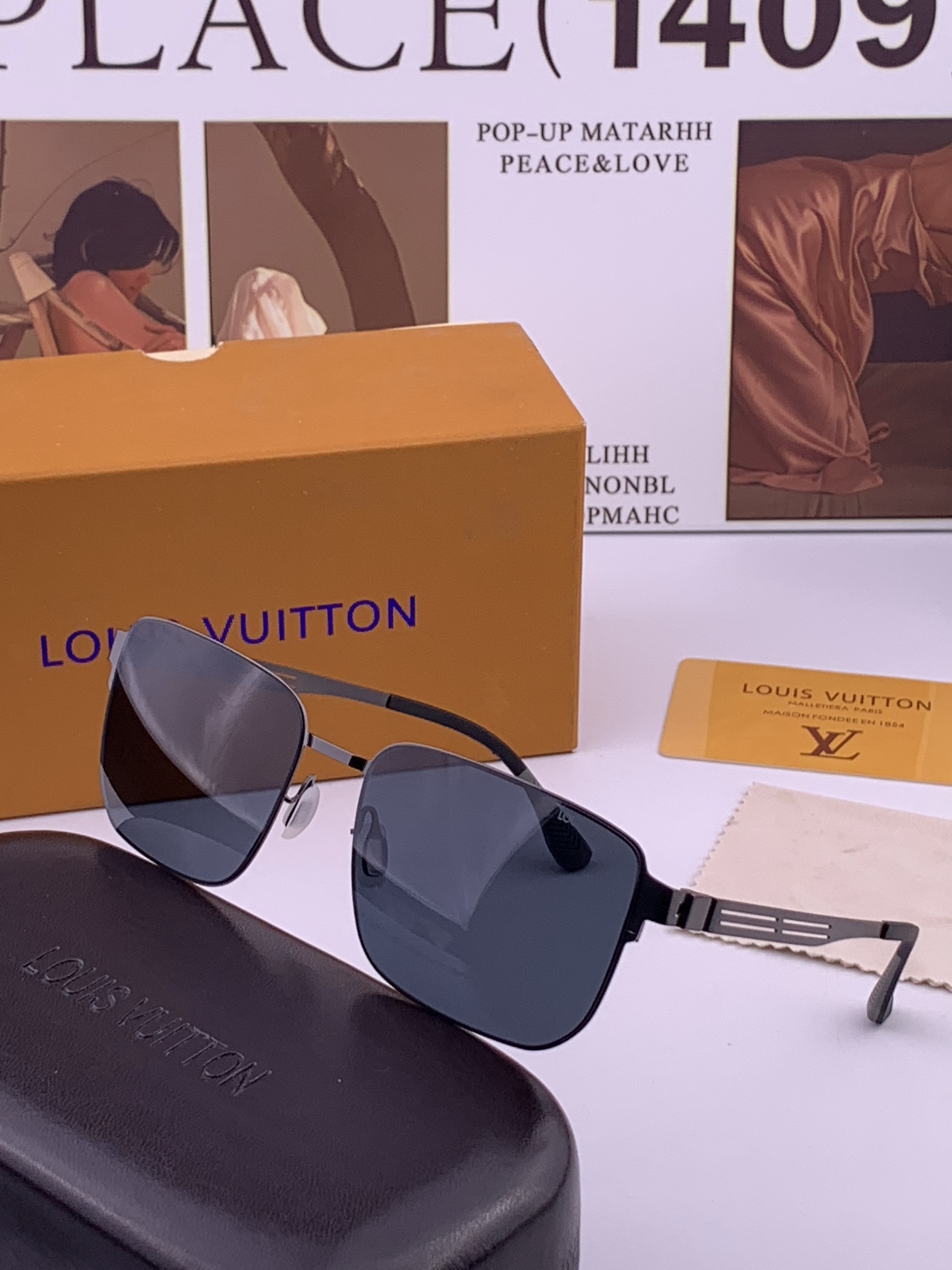 ♦️LV 新款男女情侣款太阳镜多边形墨镜iP电镀永不褪色 超轻超有弹性整幅眼镜无螺丝重要的是压不坏 高清镜片、精湛的工艺