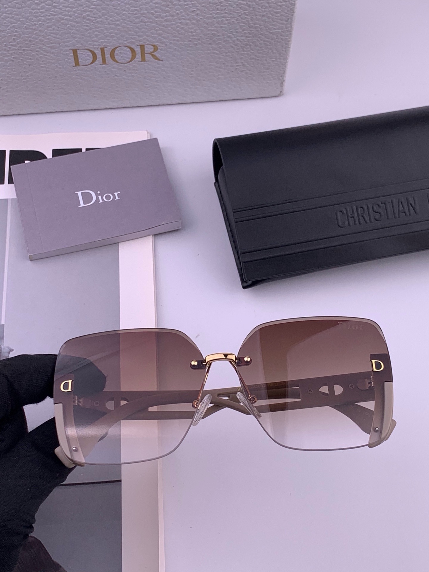 🔺 【DIOR-迪奥】开春新款 潮流爆款 时尚方框太阳镜 高品质 佩戴舒适 网红潮款墨镜 女士高清太阳镜🕶️ 🎉高品质T