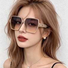 🔺 【DIOR】开春新款 潮流爆款 时尚方框偏光太阳镜 高品质 佩戴舒适 网红潮款墨镜 女士高清加厚偏光太阳镜🕶️ 🎉高 🔺 【DIOR】开春新款 潮流爆款 时尚方框偏光太阳镜 高品质 佩戴舒适 网红潮款墨镜 女士高清加厚偏光太阳镜🕶️ 🎉高