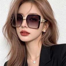 🔺 【DIOR-迪奥】开春新款 潮流爆款 时尚方框偏光太阳镜 高品质 佩戴舒适 网红潮款墨镜 型号:D5290 🔺 【DIOR-迪奥】开春新款 潮流爆款 时尚方框偏光太阳镜 高品质 佩戴舒适 网红潮款墨镜 型号:D5290