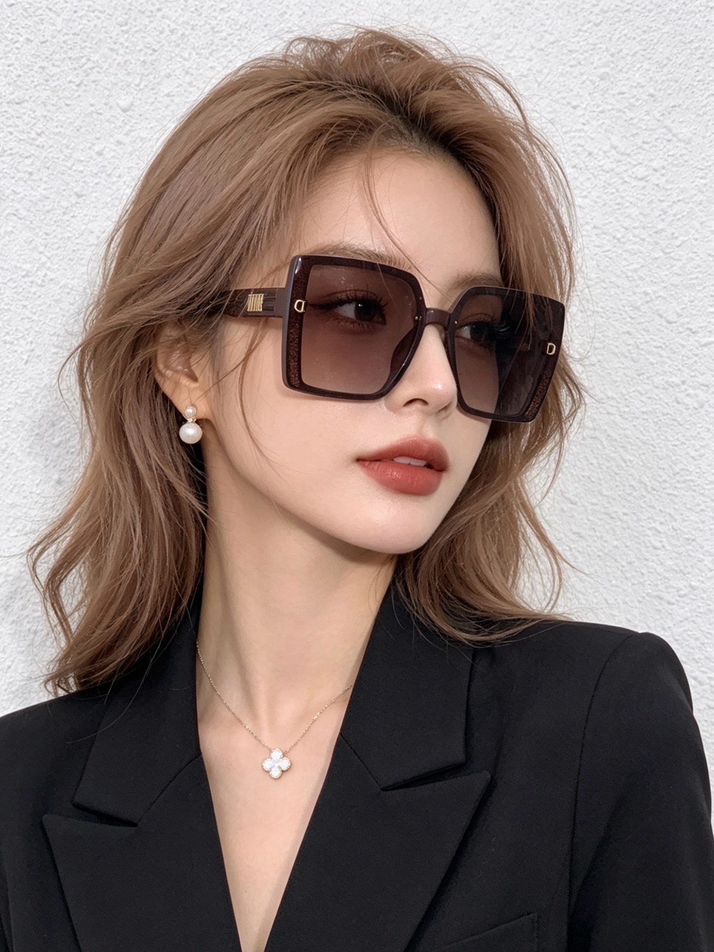 🔺 【DIOR-迪奥】开春新款 潮流爆款 时尚方框偏光太阳镜 高品质 佩戴舒适 网红潮款墨镜 型号:D5290 🔺 【DIOR-迪奥】开春新款 潮流爆款 时尚方框偏光太阳镜 高品质 佩戴舒适 网红潮款墨镜 型号:D5290