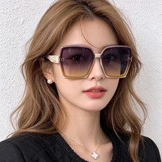🔺 【DIOR-迪奥】开春新款 潮流爆款 时尚方框偏光太阳镜 高品质 佩戴舒适 网红潮款墨镜 女士高清加厚偏光太阳镜🕶️ 🔺 【DIOR-迪奥】开春新款 潮流爆款 时尚方框偏光太阳镜 高品质 佩戴舒适 网红潮款墨镜 女士高清加厚偏光太阳镜🕶️