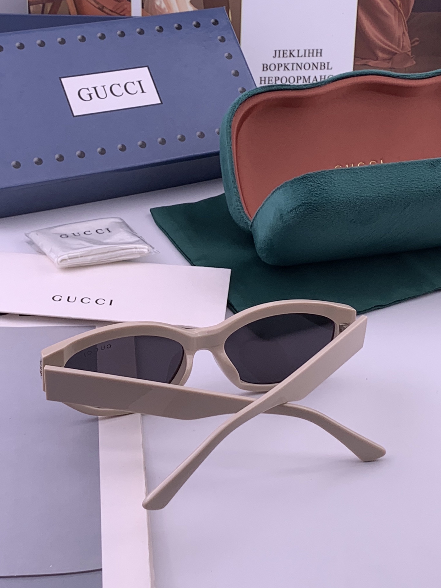 🔺 【GUCCI-偏光太阳镜】开春新款 潮流爆款 时尚方框偏光太阳镜 高品质 佩戴舒适 网红潮款墨镜 女士高清偏光太阳镜