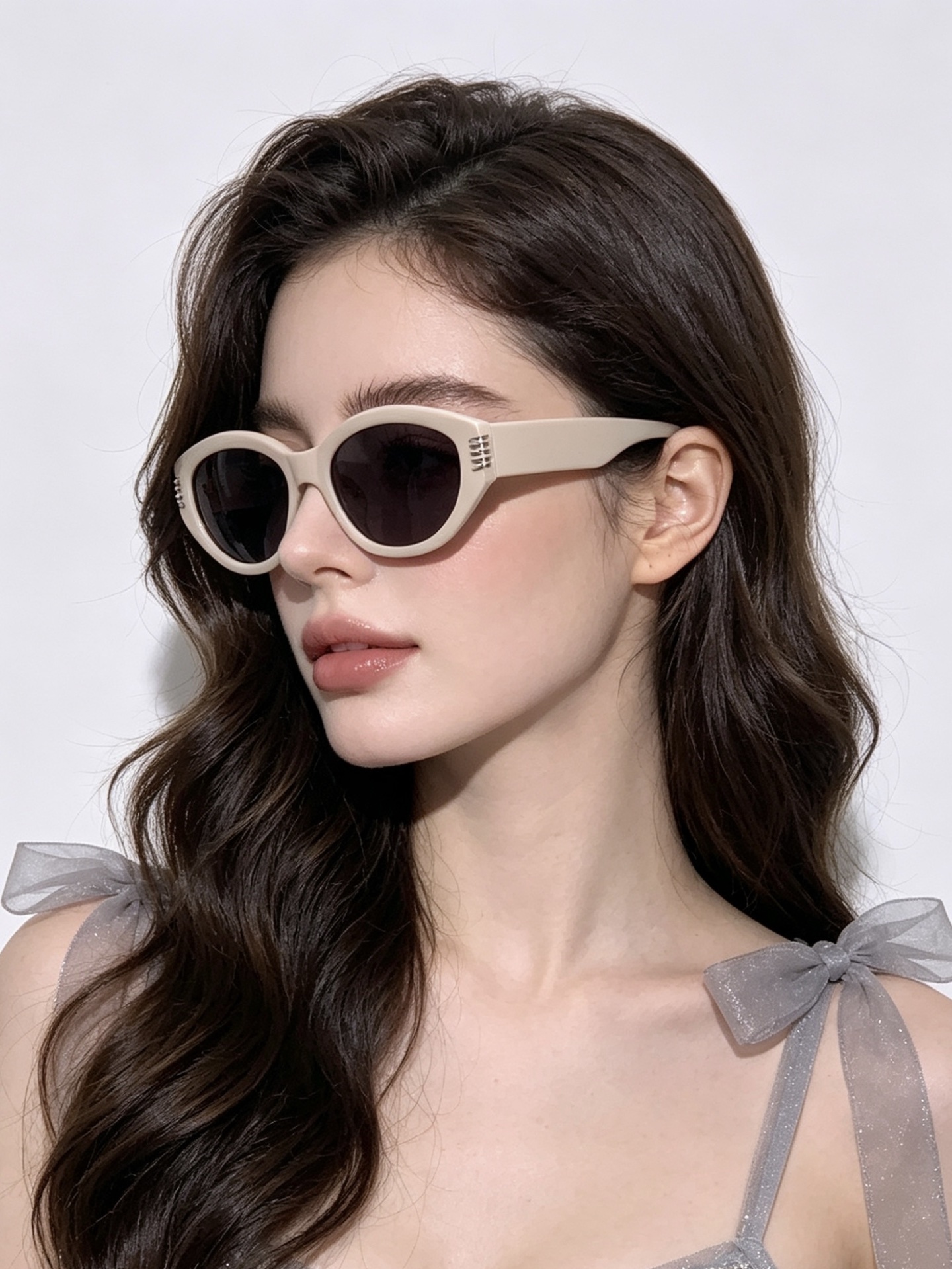 🔺 【GUCCI-偏光太阳镜】开春新款 潮流爆款 时尚方框偏光太阳镜 高品质 佩戴舒适 网红潮款墨镜 女士高清偏光太阳镜