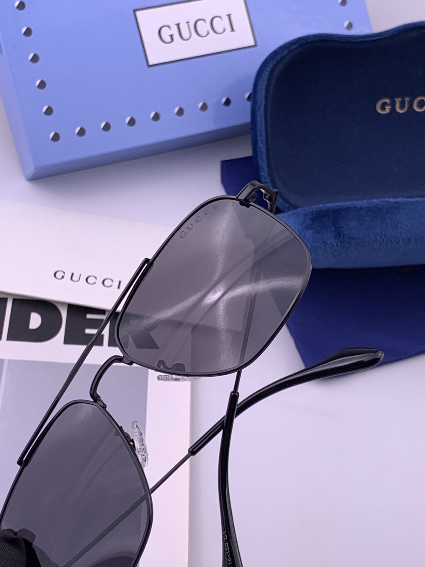 Gucci 🔥  高品质男女款墨镜   👍 进口宝丽来偏光镜片  🔥蛤蟆镜 开车钓鱼都可 🔥百搭显瘦墨镜韩版男士飞行员大
