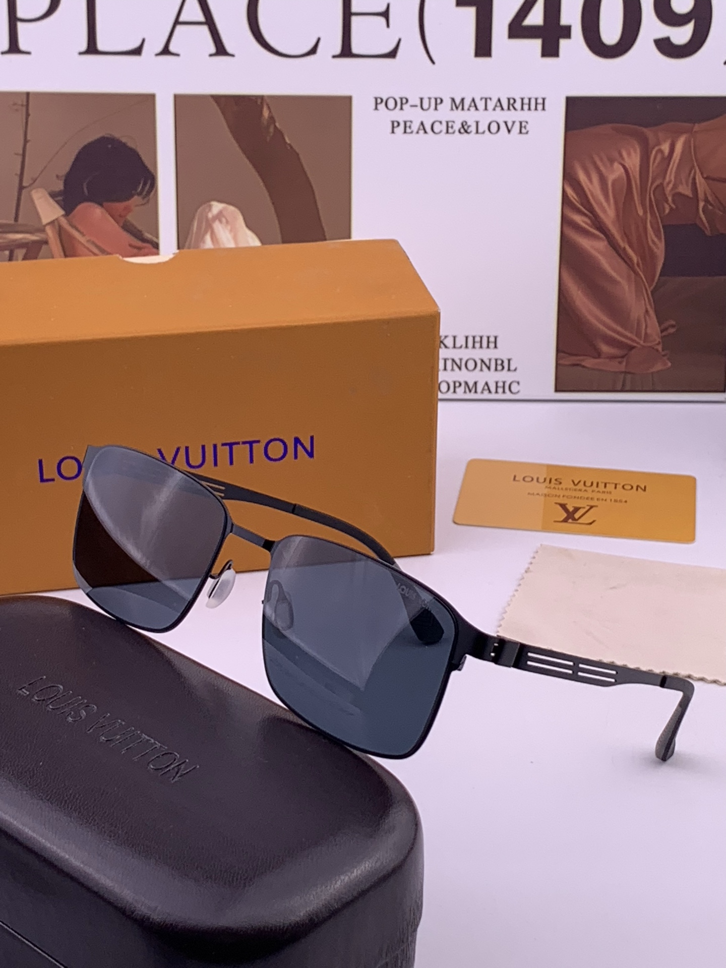 ♦️LV 新款男女情侣款太阳镜多边形墨镜iP电镀永不褪色 超轻超有弹性整幅眼镜无螺丝重要的是压不坏 高清镜片、精湛的工艺