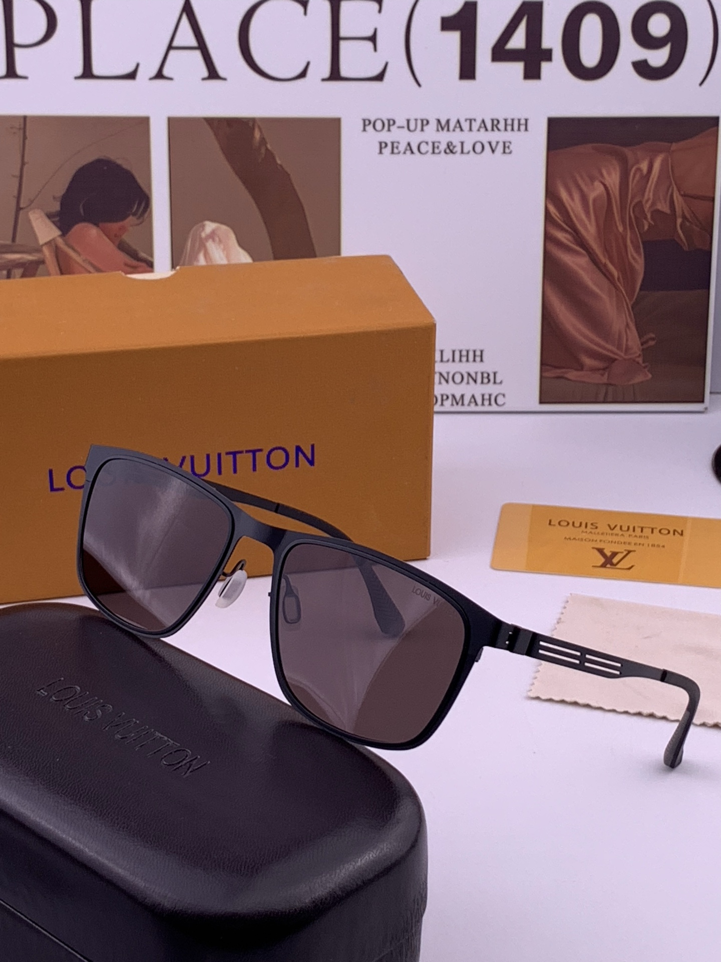 ♦️LV 新款男女情侣款太阳镜多边形墨镜iP电镀永不褪色 超轻超有弹性整幅眼镜无螺丝重要的是压不坏 高清镜片、精湛的工艺