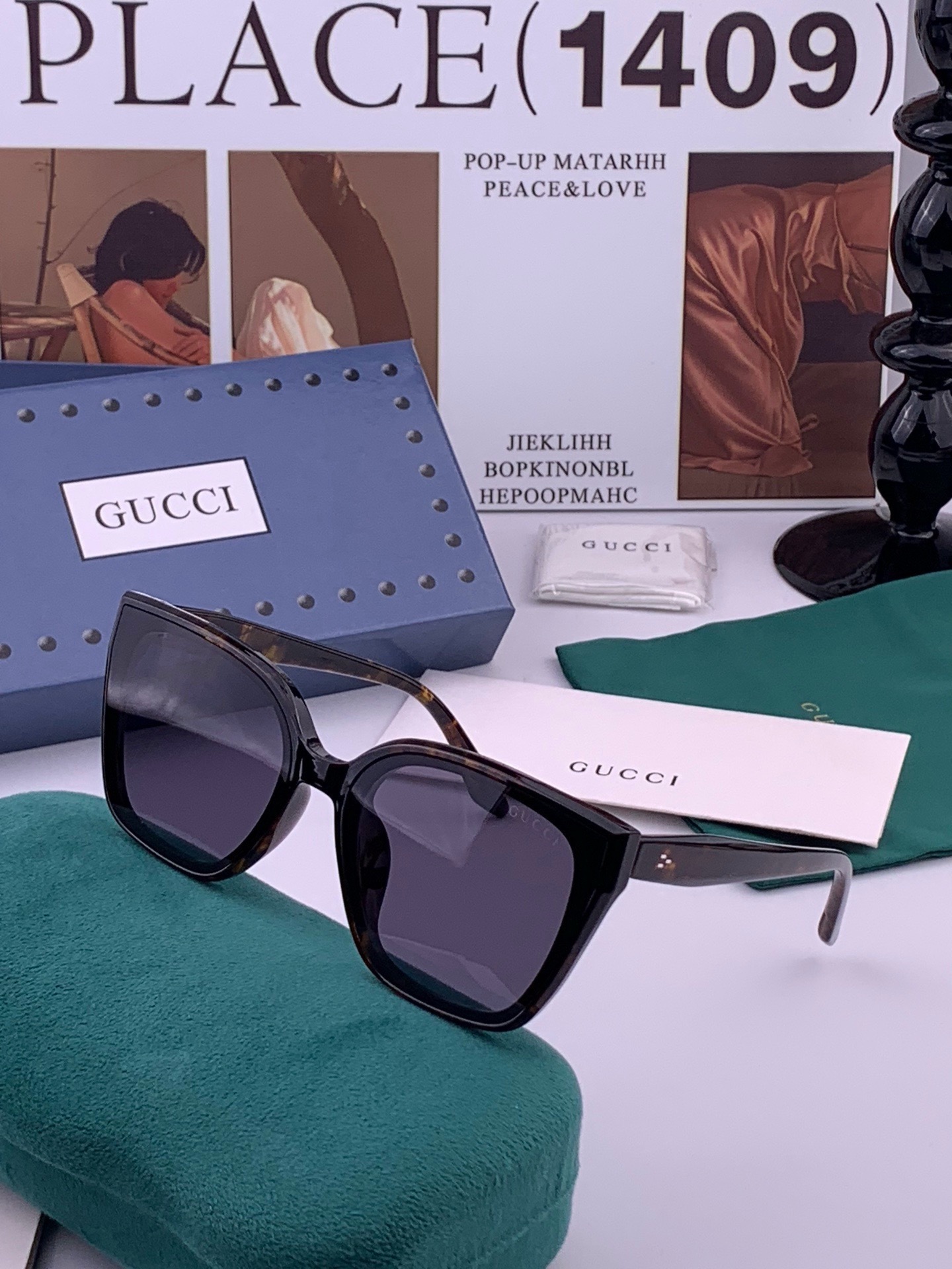Gucci   情侣款 经典的方框设计，不挑脸型，无论搭配大衣还是连衣裙都非常显气质高清偏光镜片预防紫外线 型号：G07