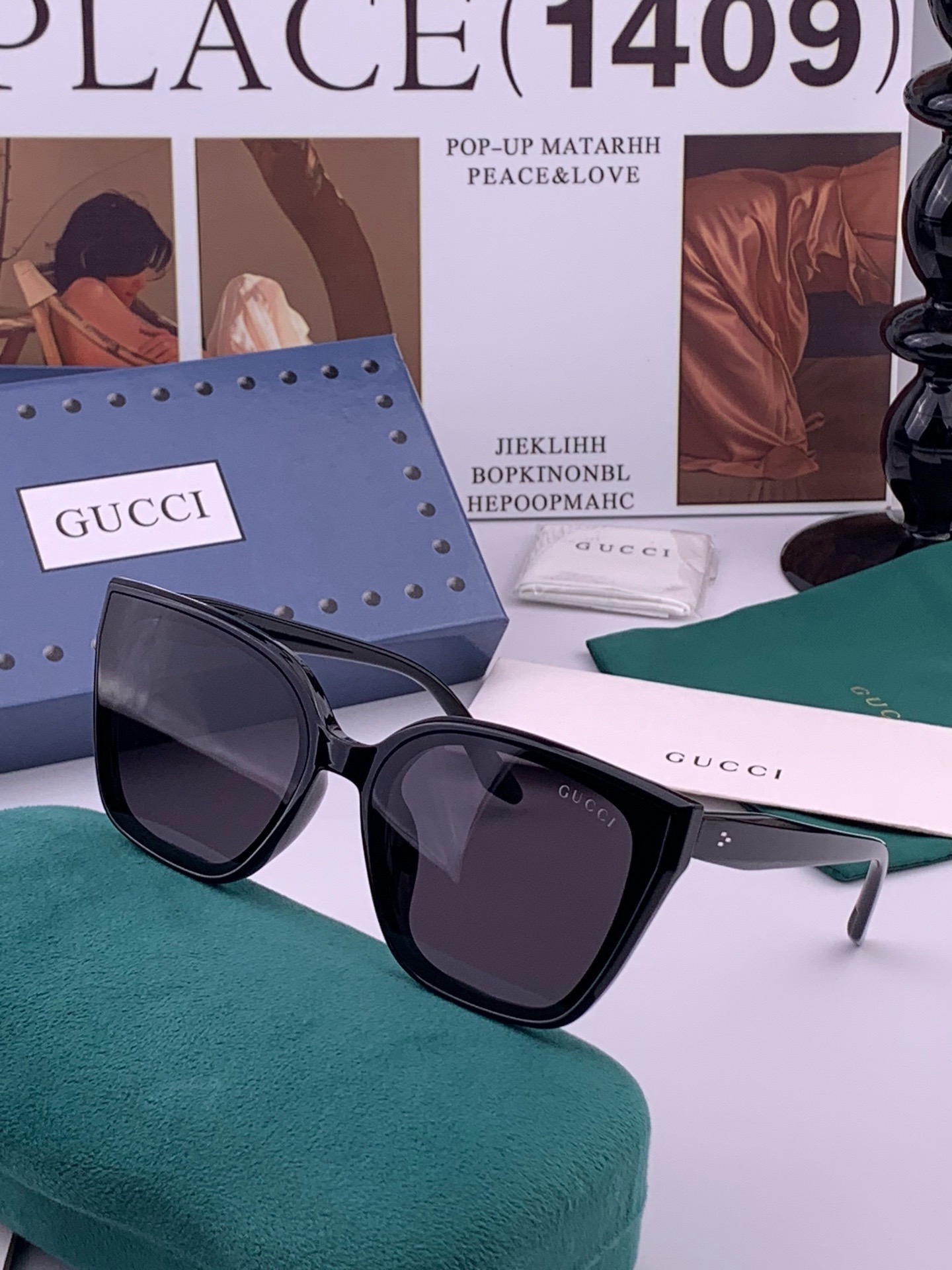 Gucci   情侣款 经典的方框设计，不挑脸型，无论搭配大衣还是连衣裙都非常显气质高清偏光镜片预防紫外线 型号：G07